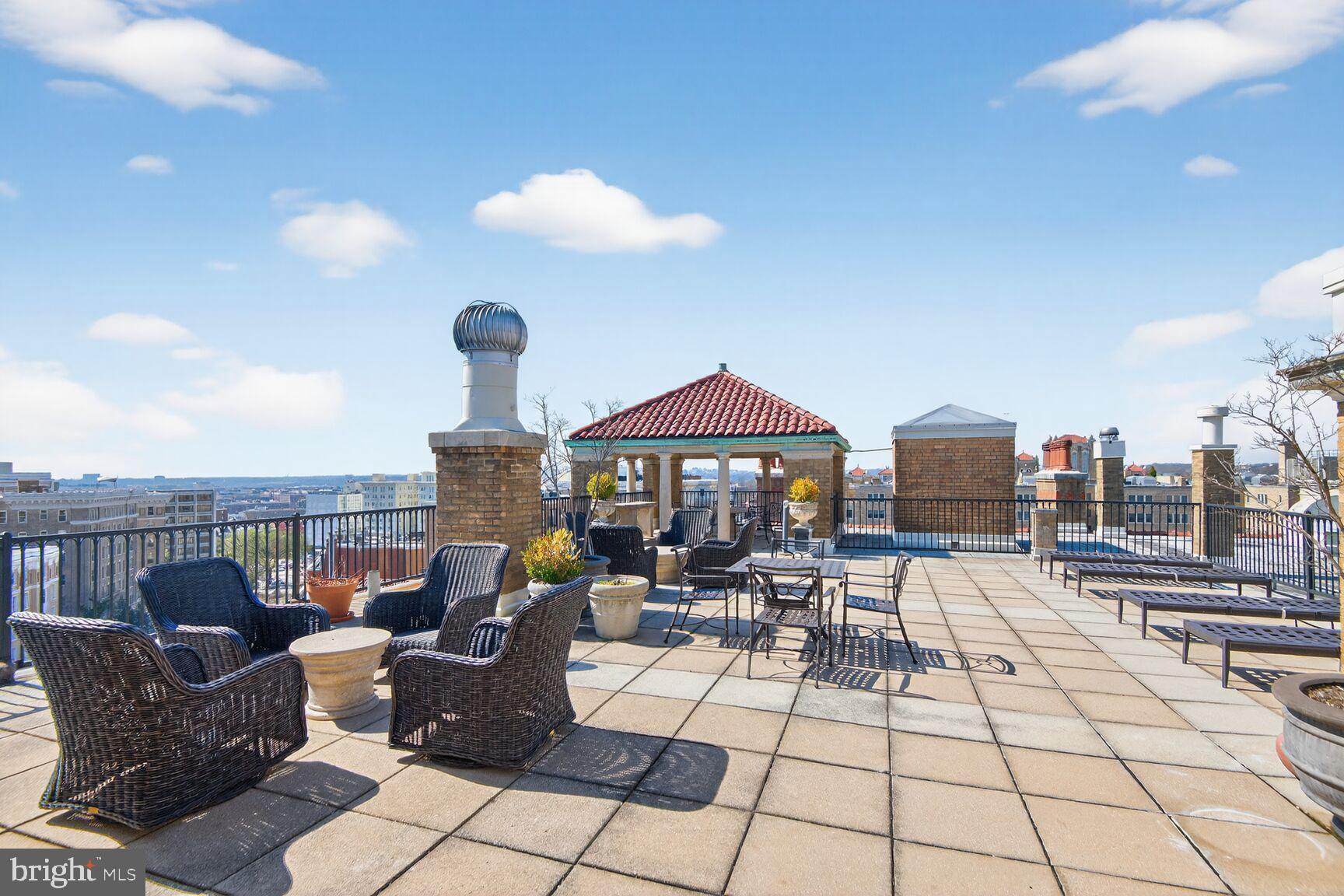 1901 WYOMING AVENUE NW