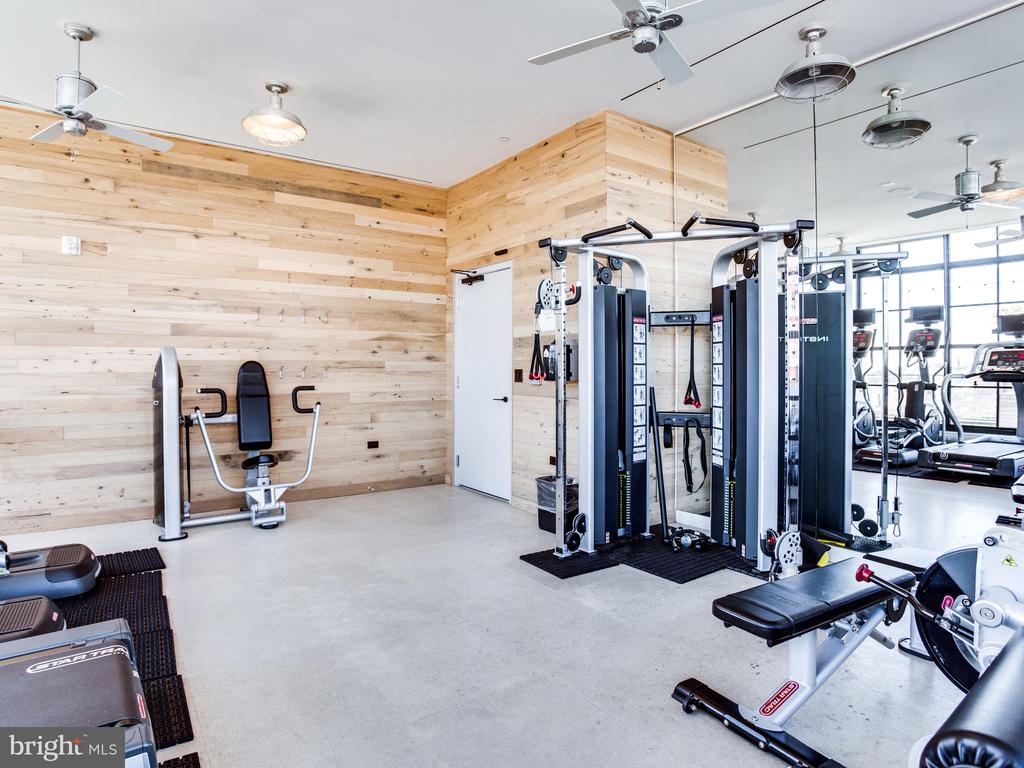 2030 NW 8TH STREET NW 503
