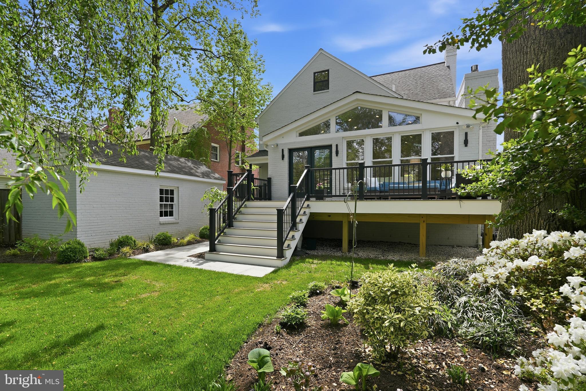 3147 TENNYSON STREET NW