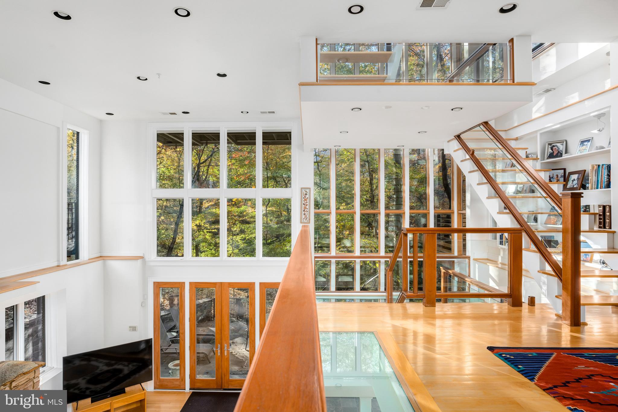 2807 CHESTERFIELD PLACE NW