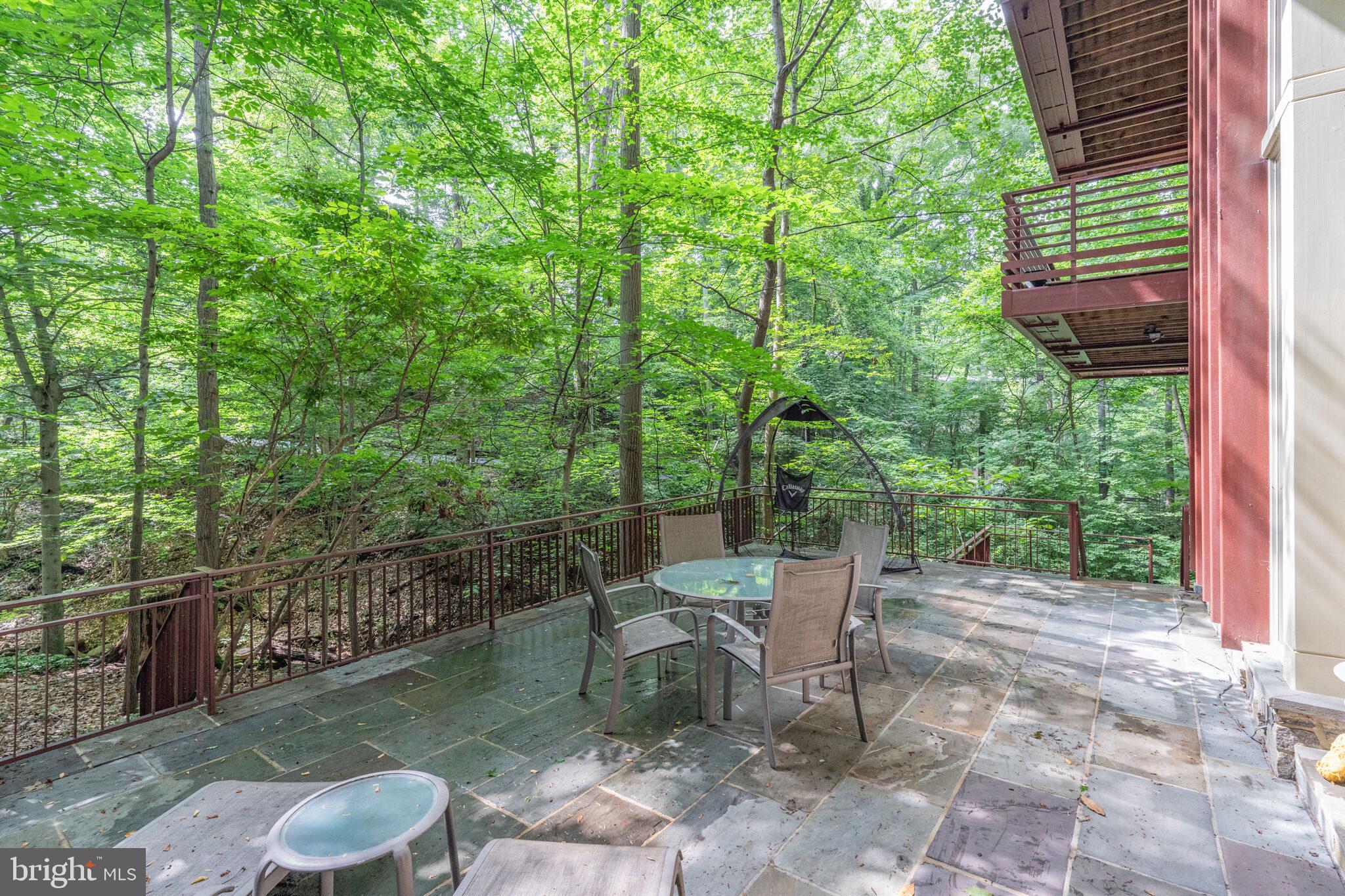 2807 CHESTERFIELD PLACE NW