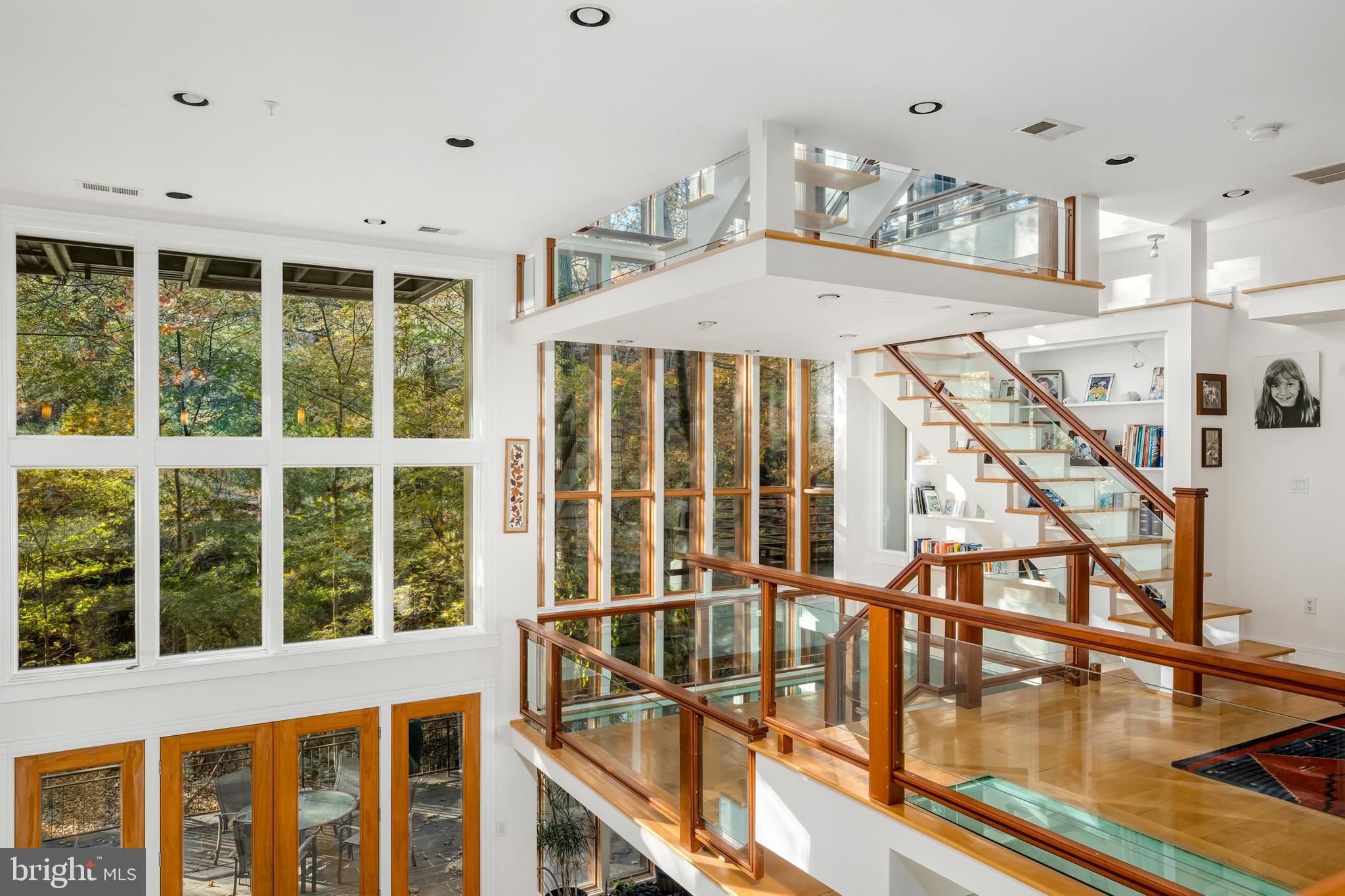 2807 CHESTERFIELD PLACE NW