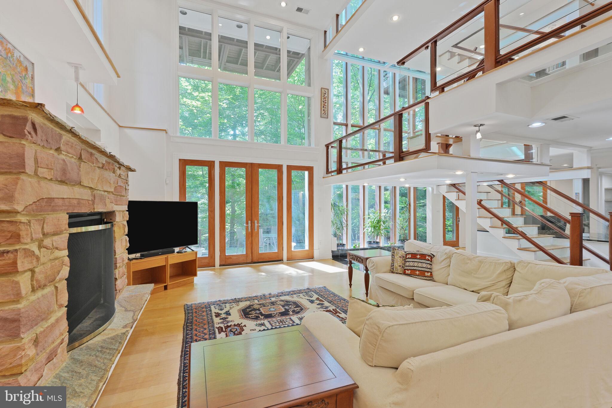 2807 CHESTERFIELD PLACE NW