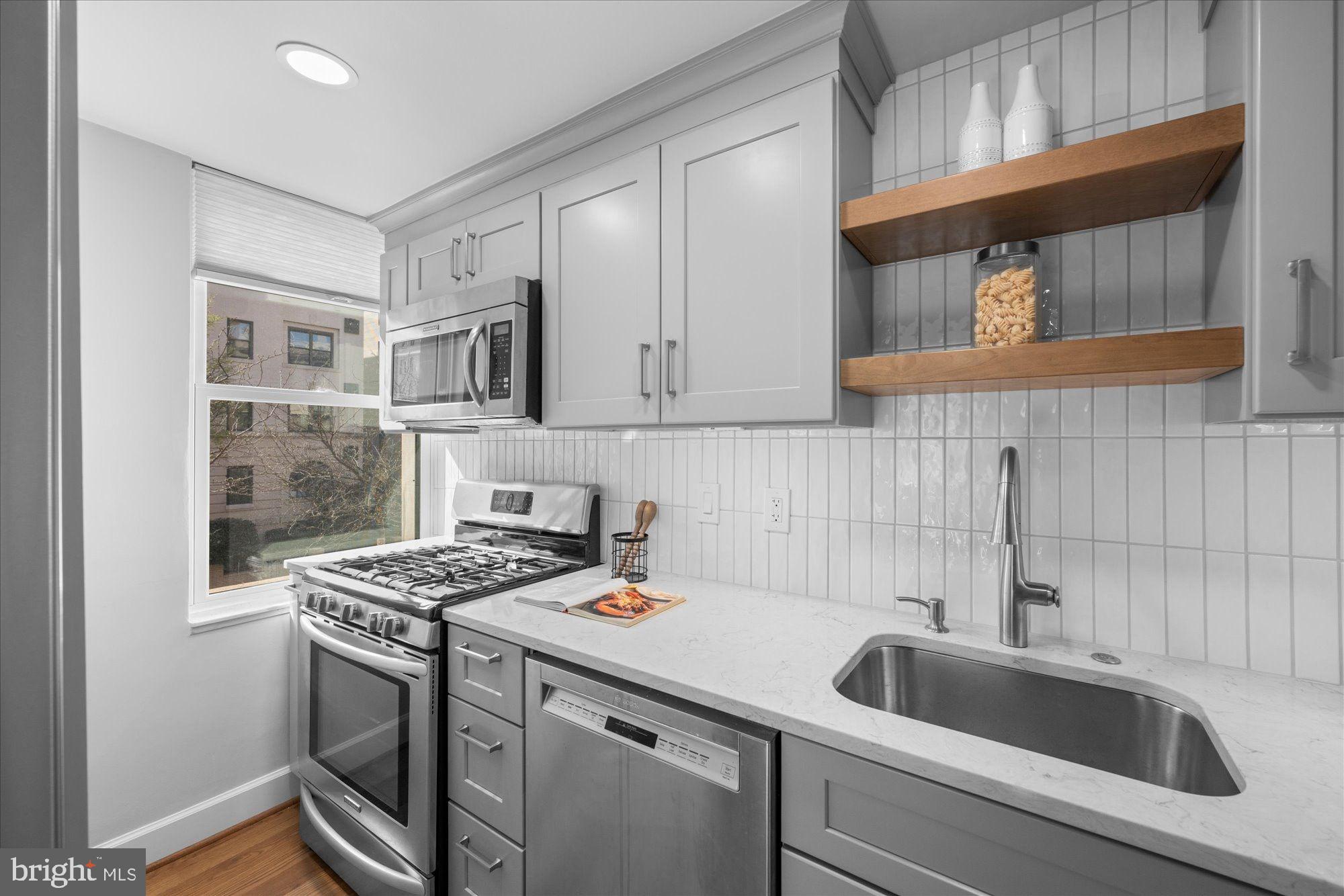 2127 CALIFORNIA STREET NW 204