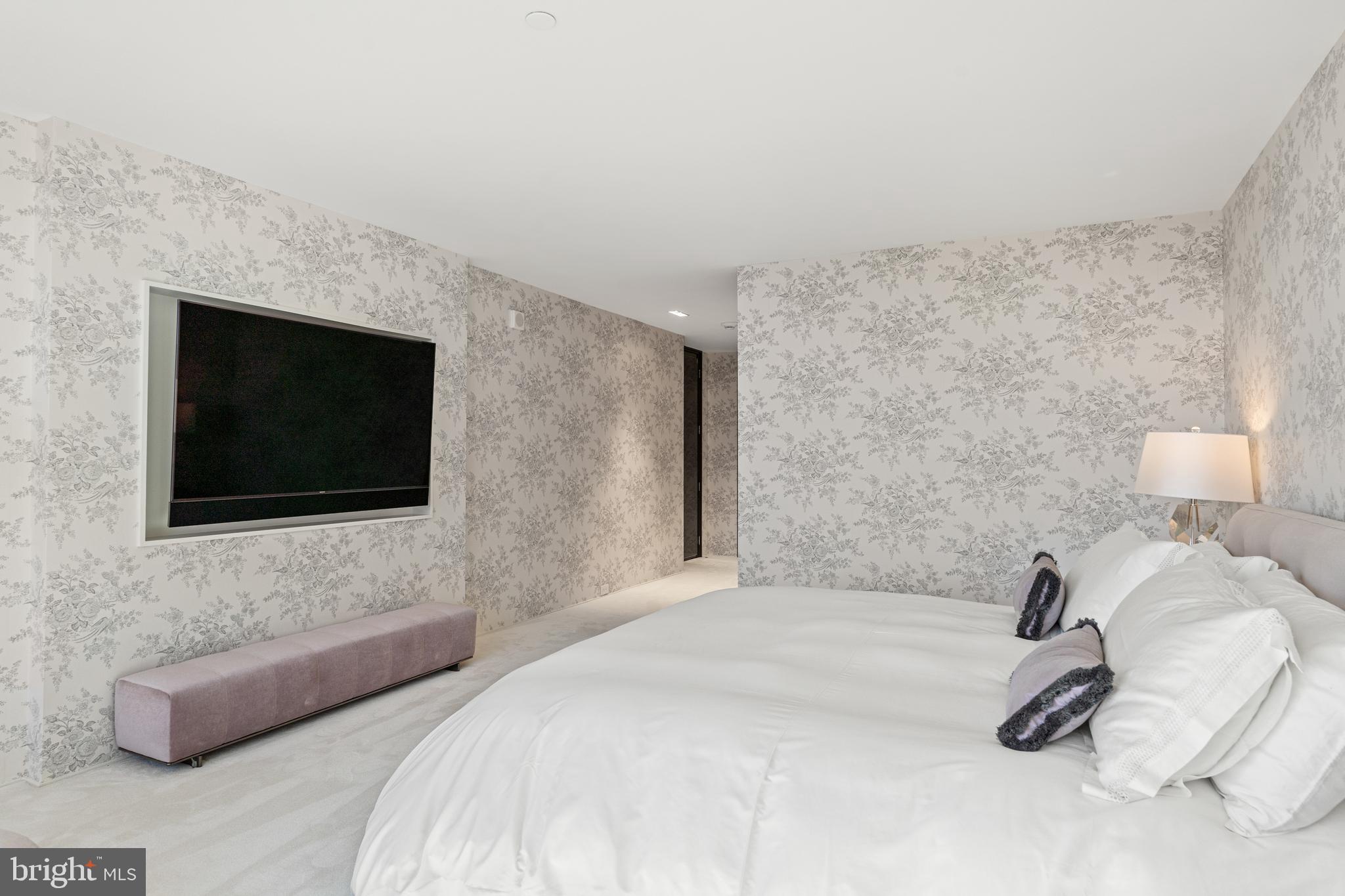 1111 24TH STREET NW 93