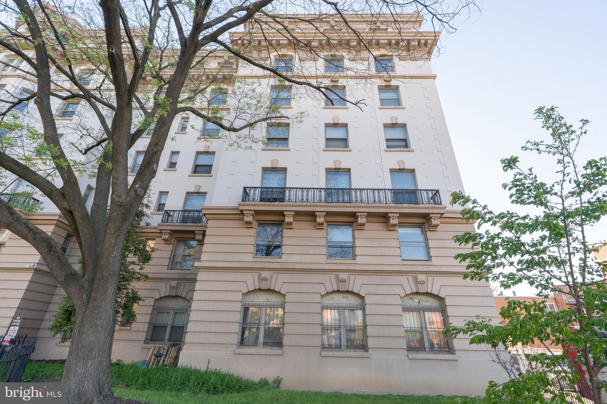 3060 16TH STREET NW 209