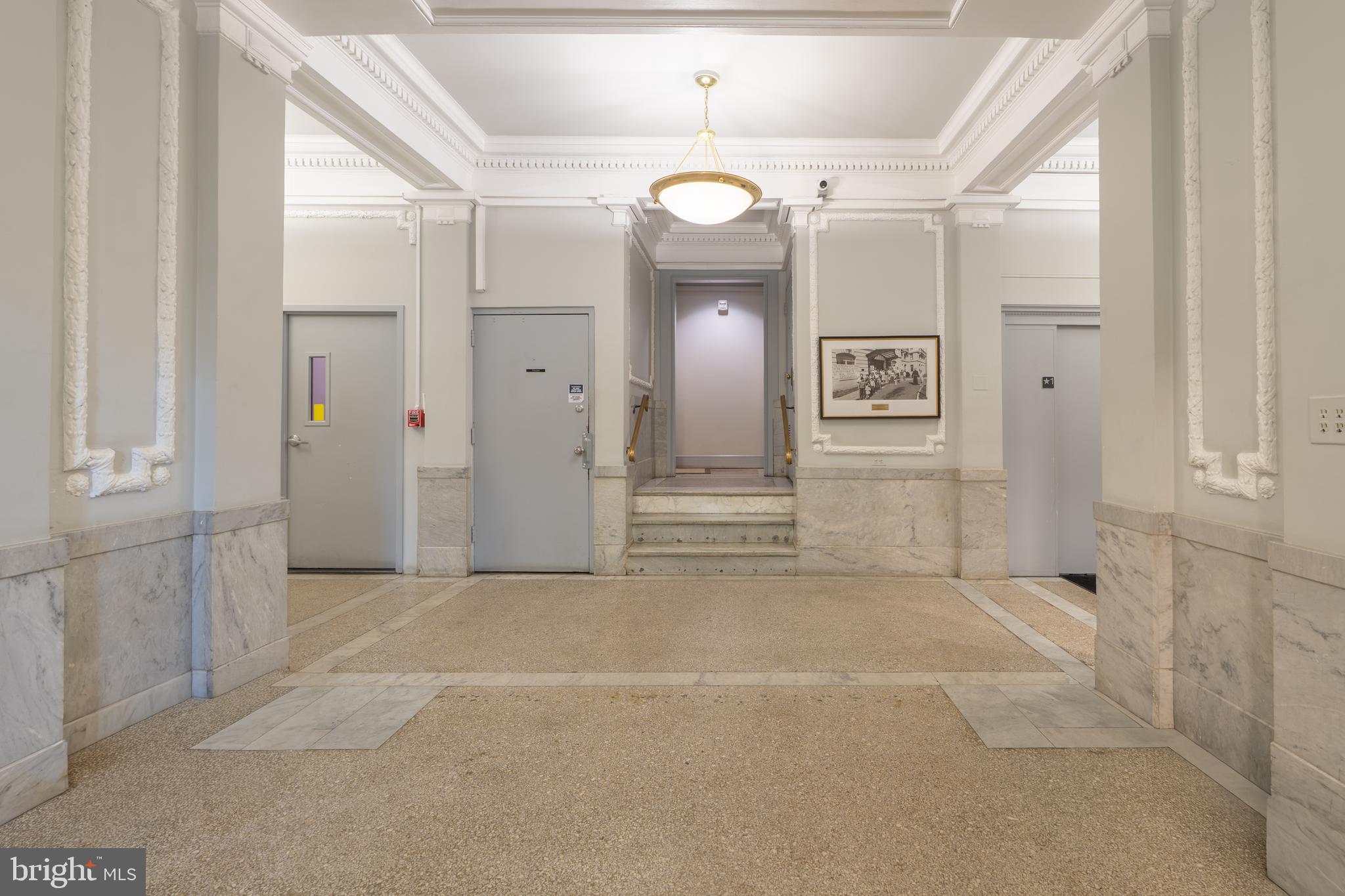 3060 16TH STREET NW 209