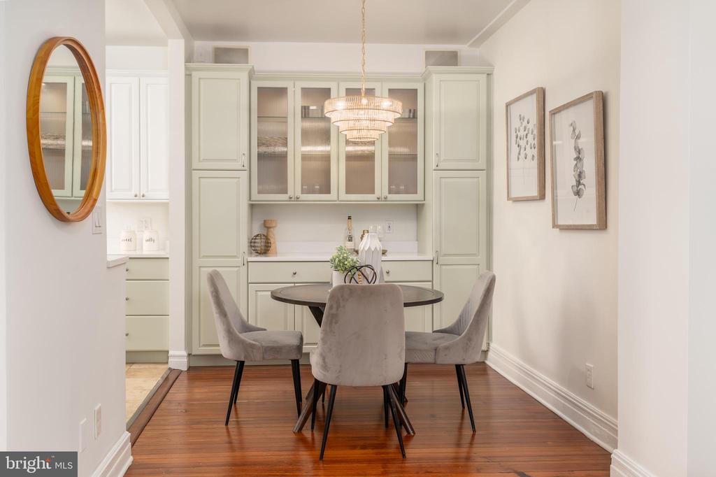 3060 16TH STREET NW 209
