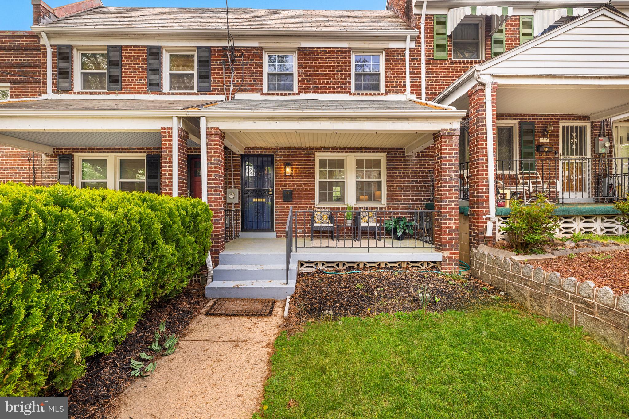 38 CRITTENDEN STREET NE