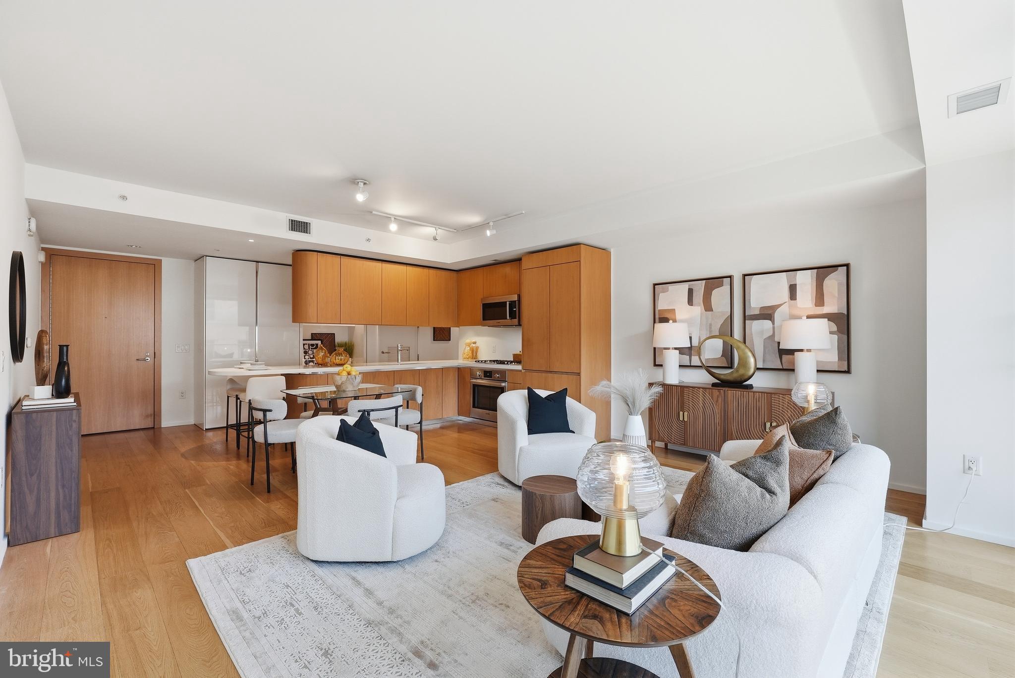 925 H STREET NW 904