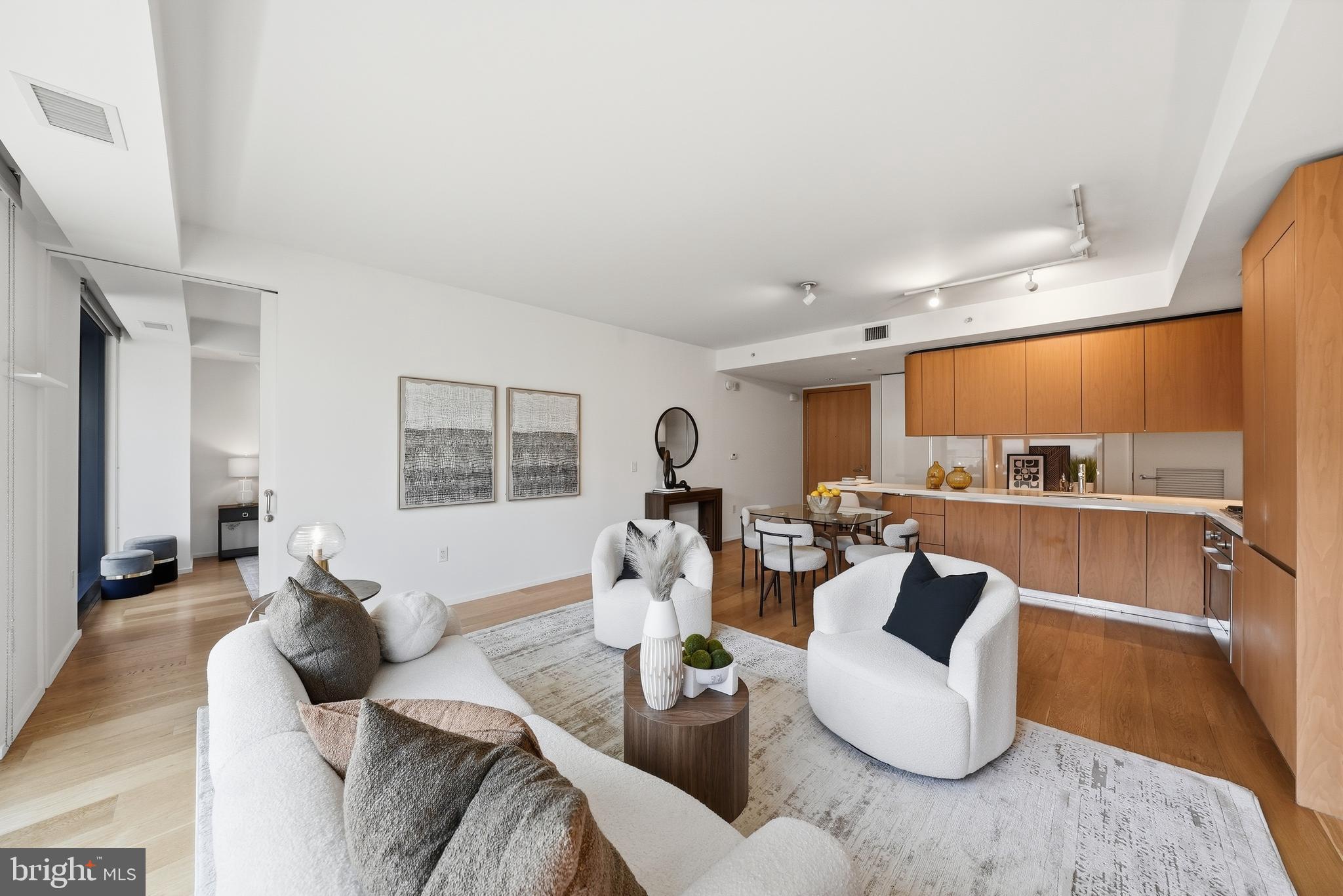 925 H STREET NW 904