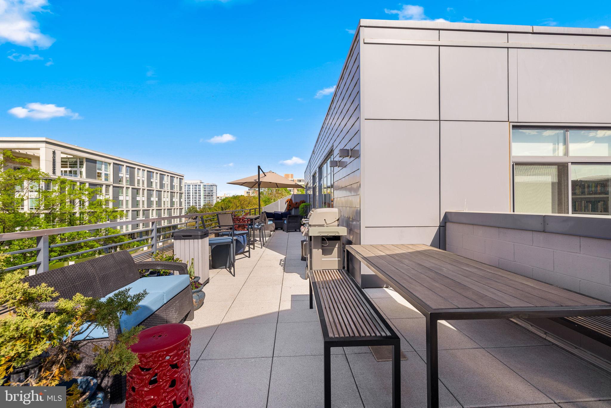 525 WATER STREET SW 431