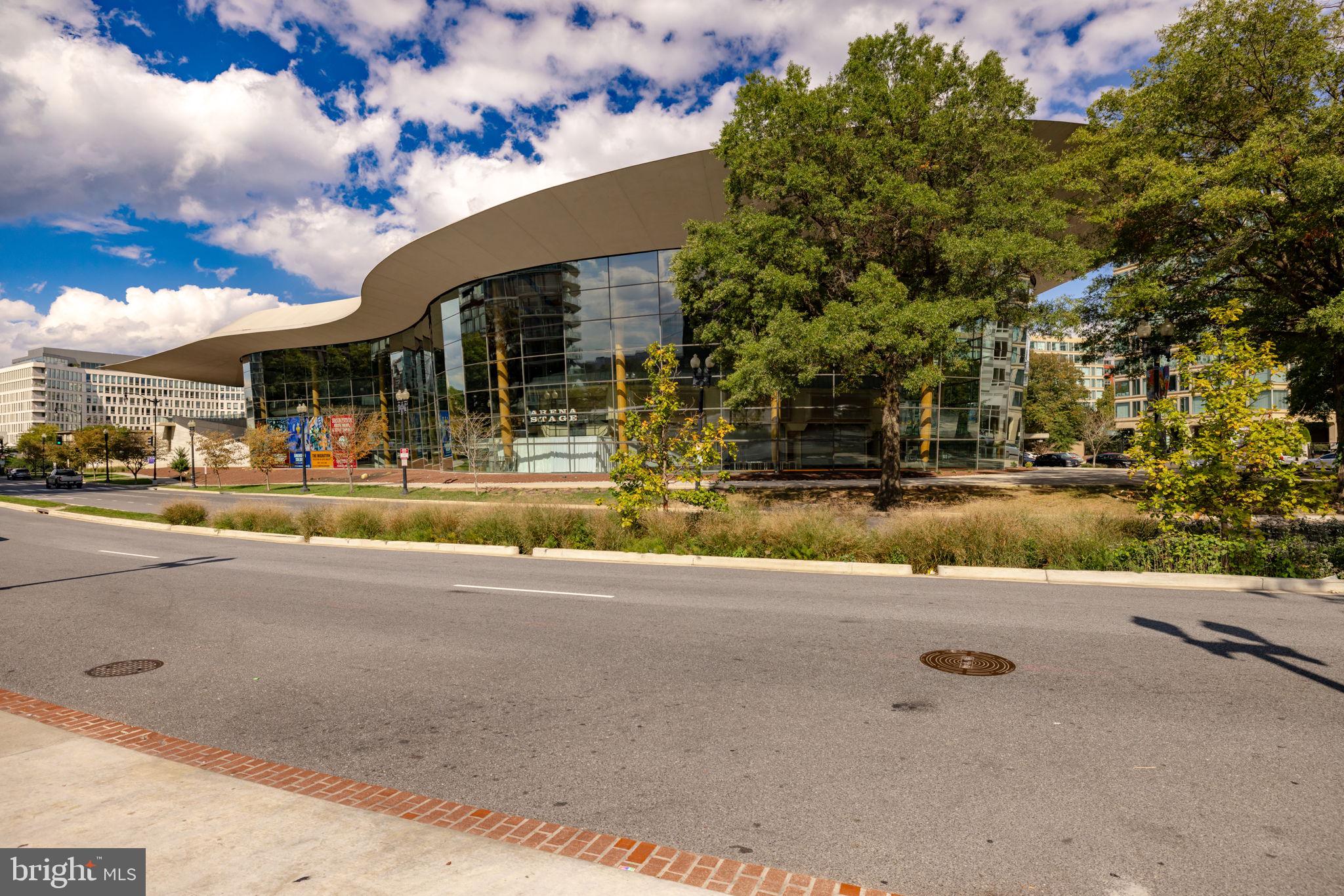525 WATER STREET SW 431