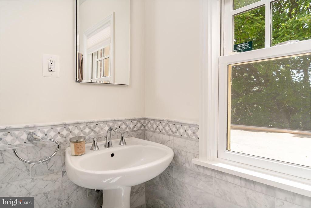 5103 CHEVY CHASE PARKWAY NW