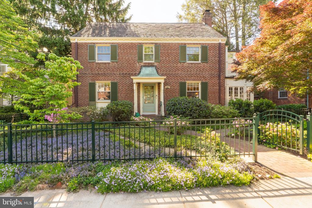 5103 CHEVY CHASE PARKWAY NW