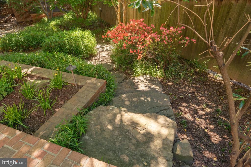 5103 CHEVY CHASE PARKWAY NW