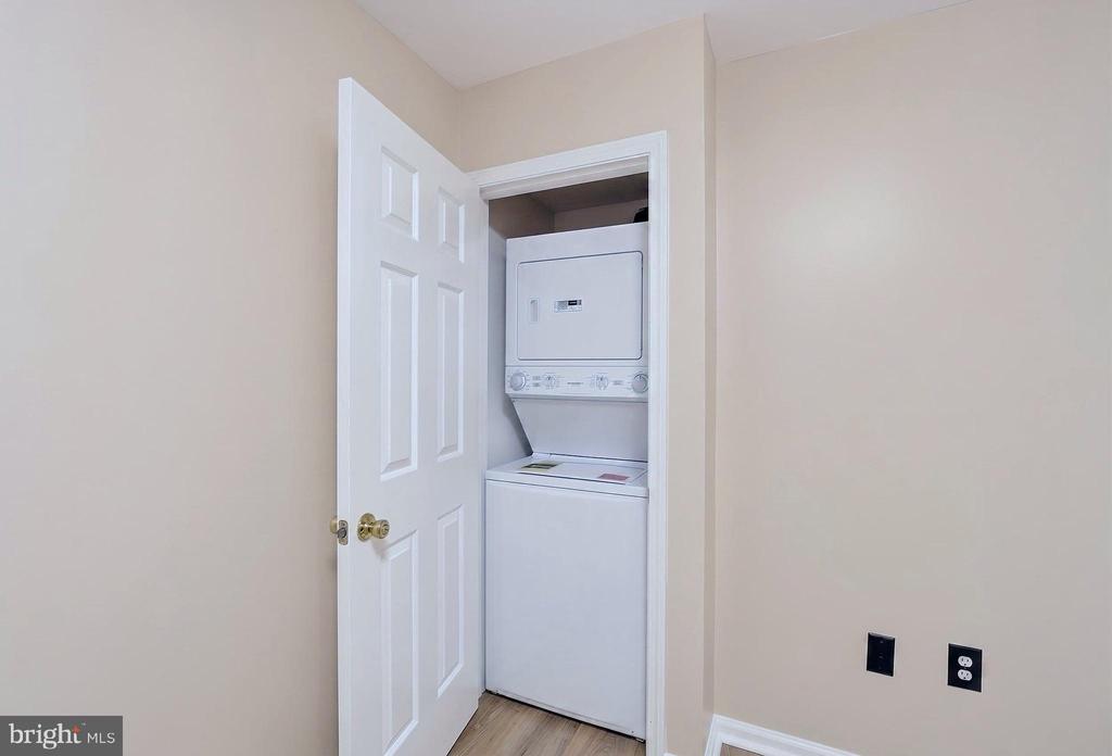 1240 18TH STREET NE 2