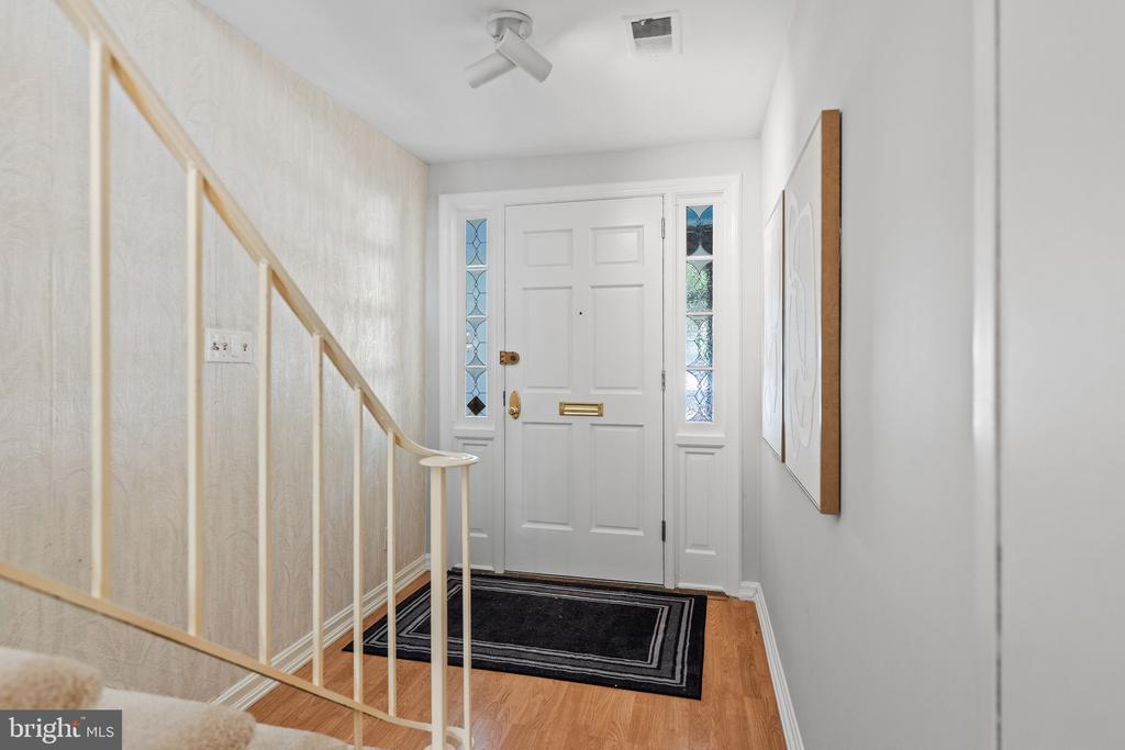 413 D STREET SE