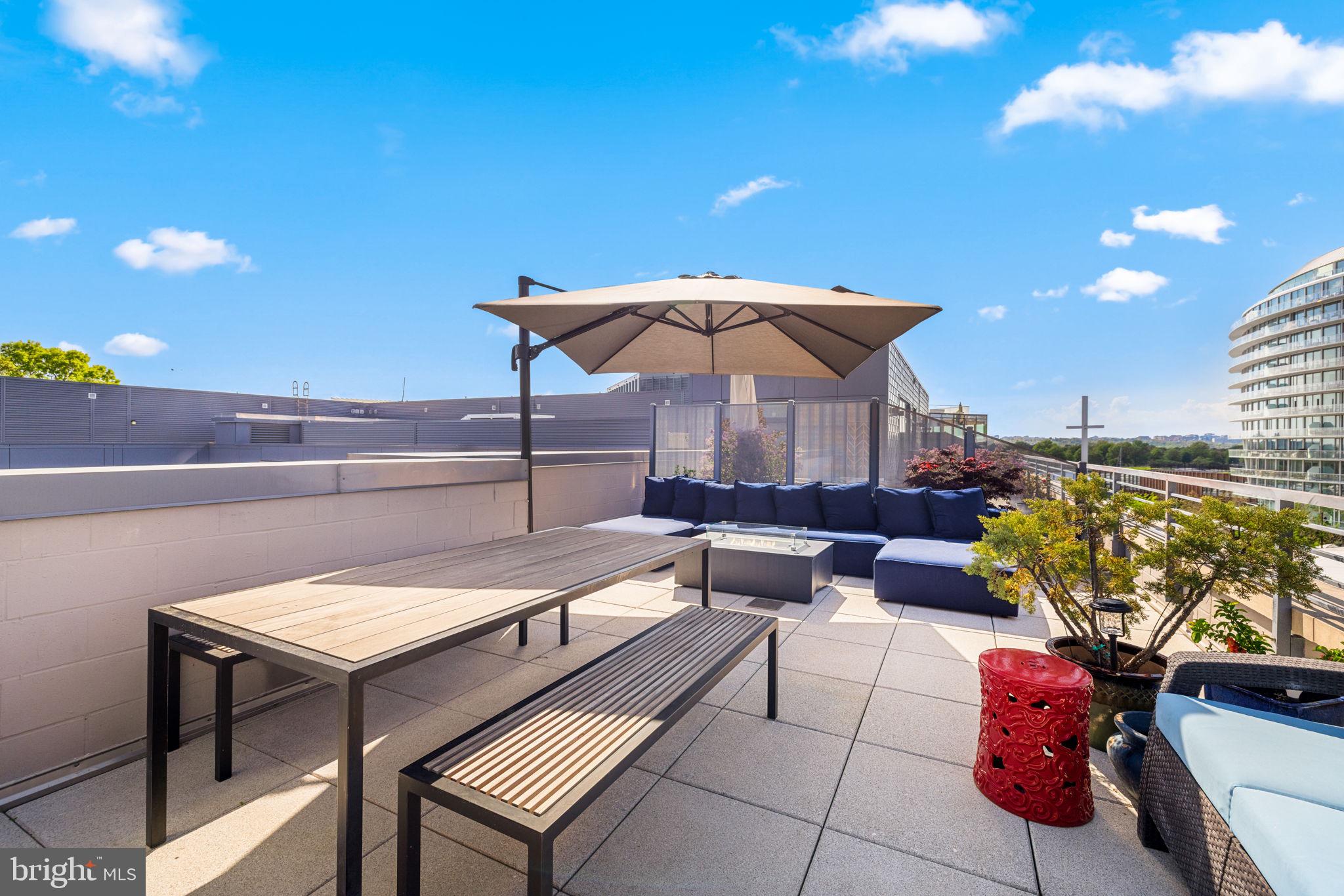 525 WATER STREET SW 431