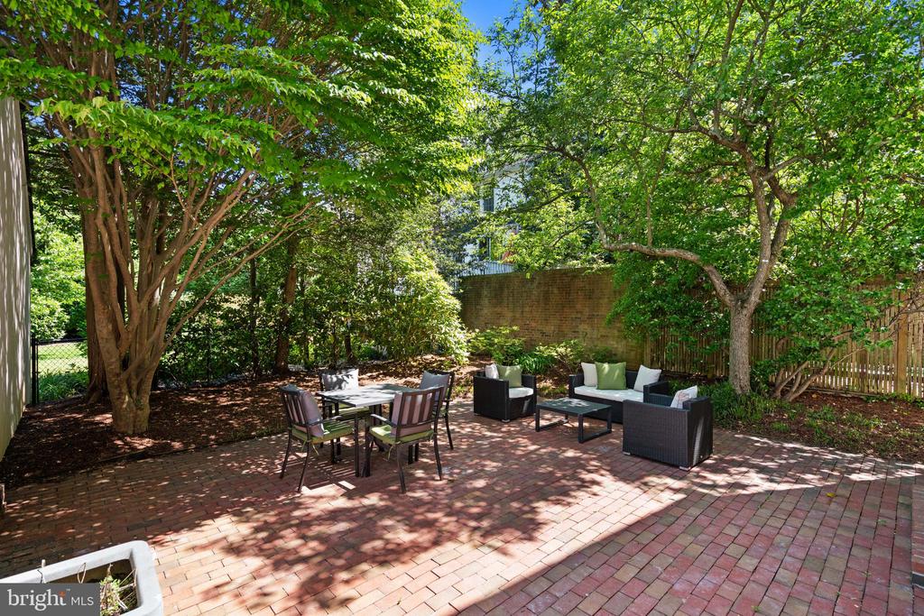 4505 KLINGLE STREET NW