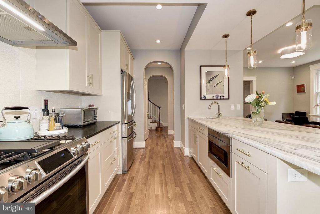 5128 NEBRASKA NW