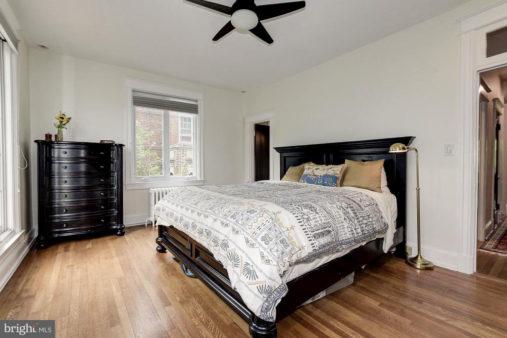 5128 NEBRASKA NW