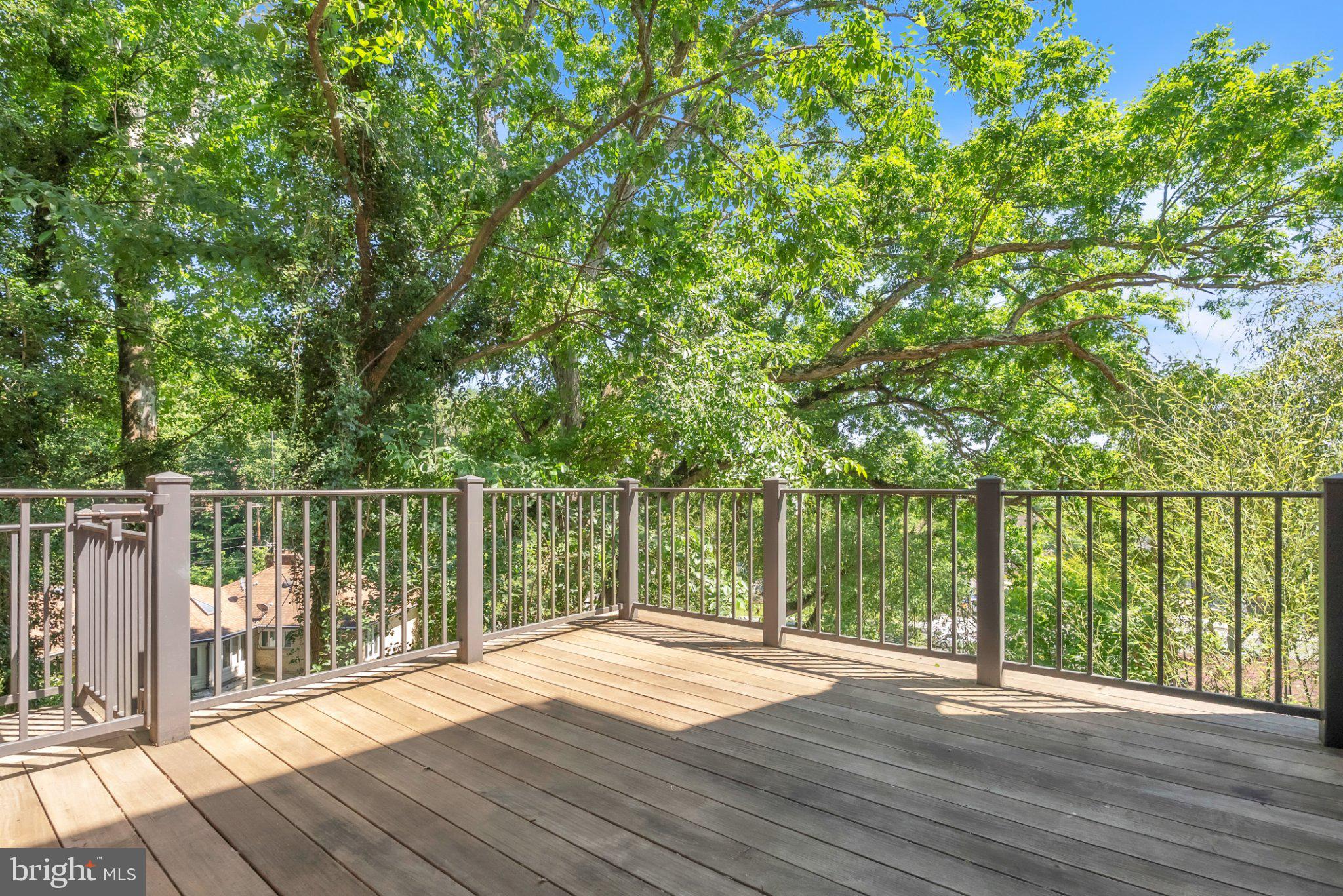 2803 ARIZONA TERRACE NW