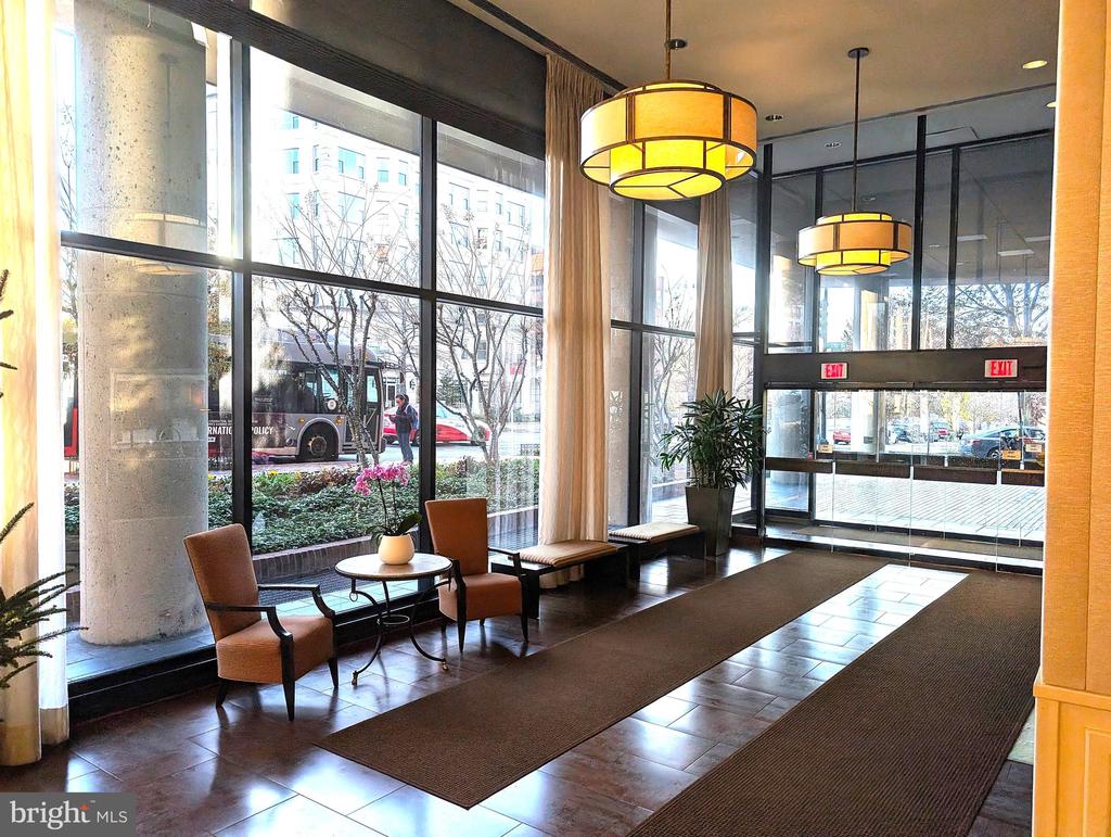 2555 PENNSYLVANIA AVENUE NW 408