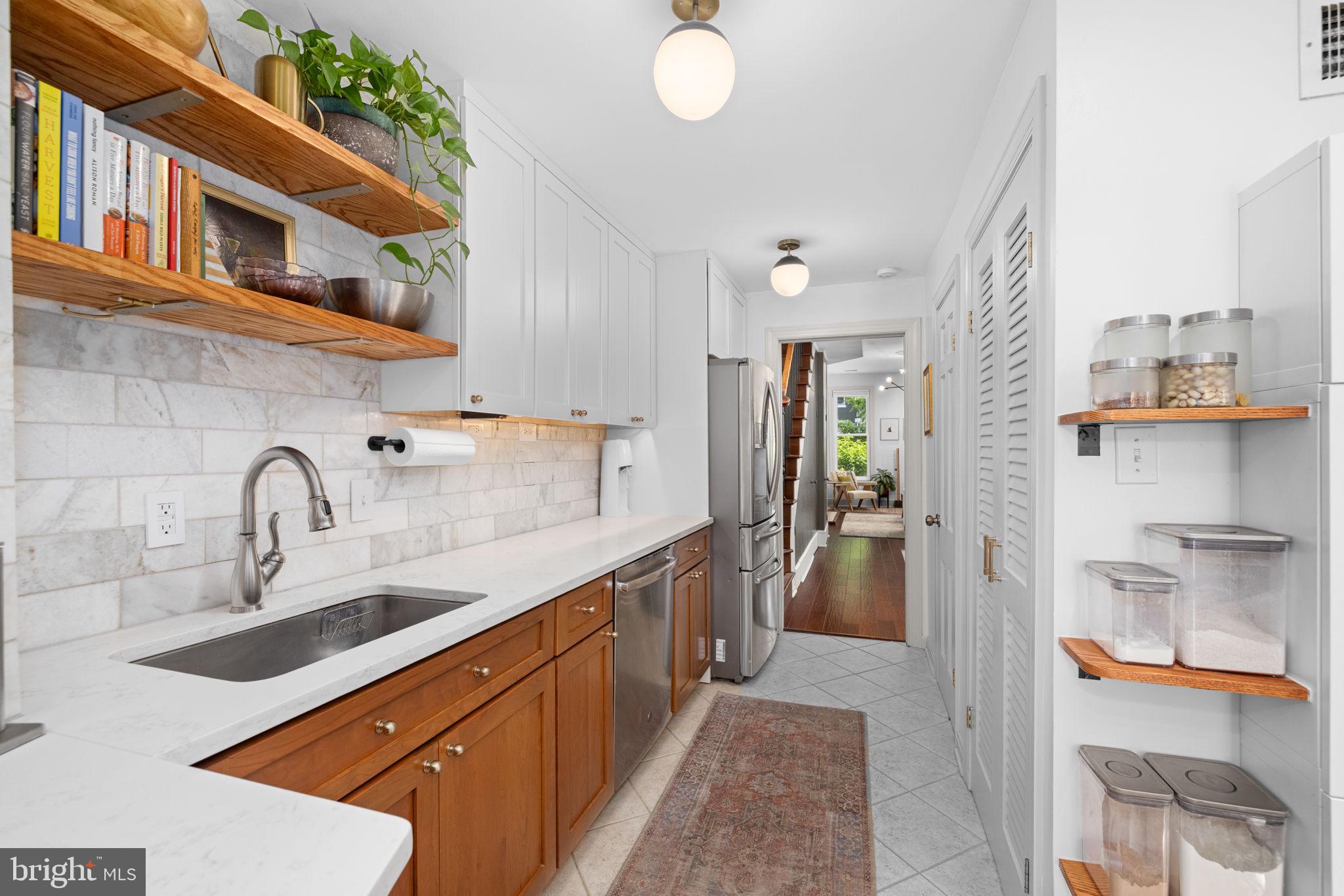 331 11TH STREET SE