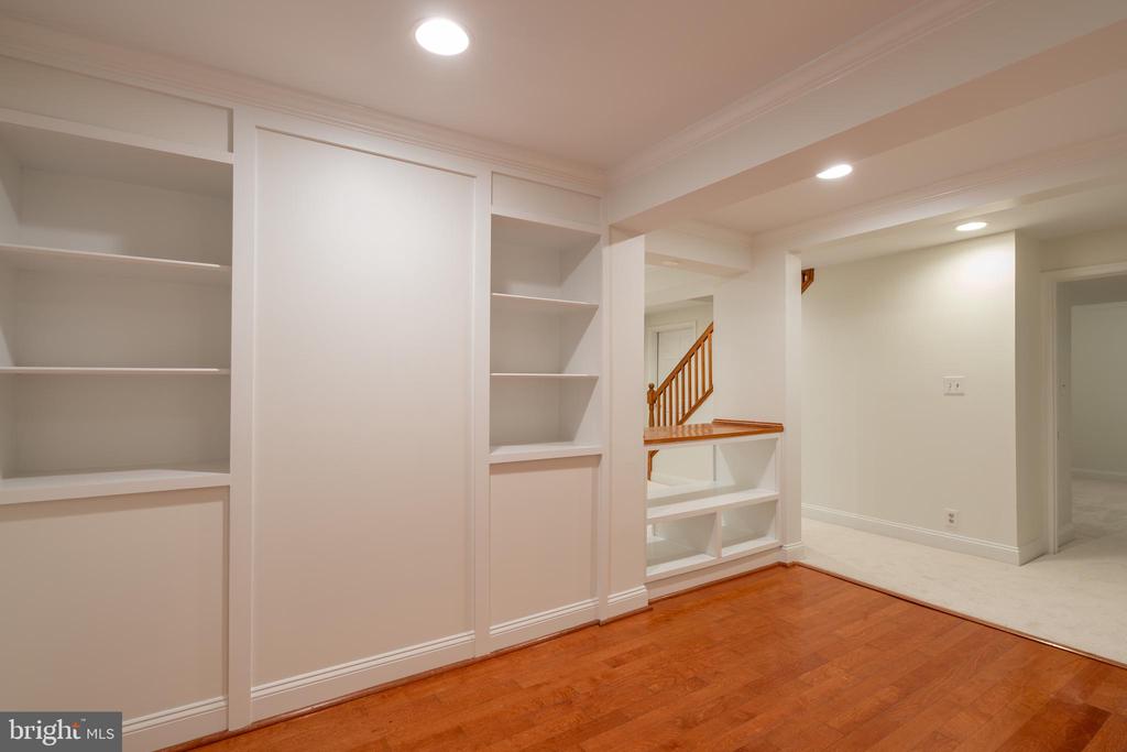 5109 CHEVY CHASE PARKWAY NW