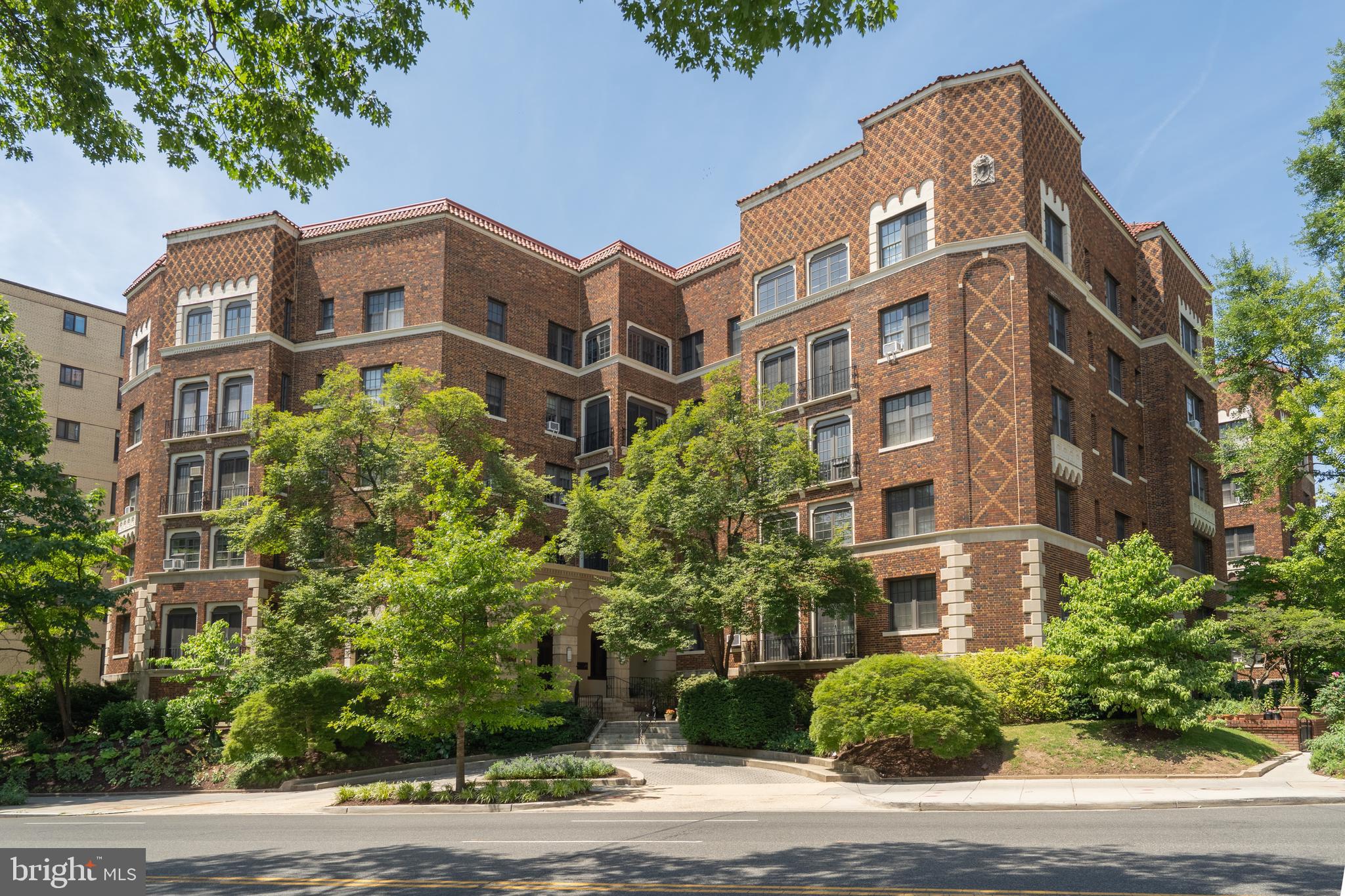 4514 CONNECTICUT AVENUE NW