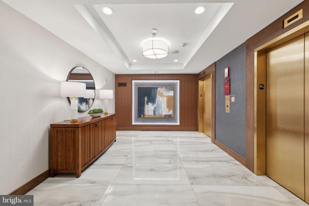 616 E STREET NW Unit: 607