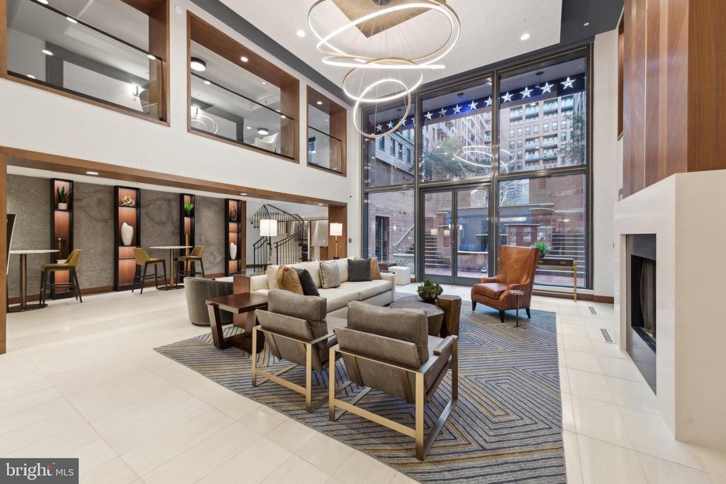 616 E STREET NW Unit: 607