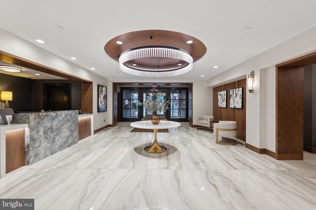 616 E STREET NW Unit: 607
