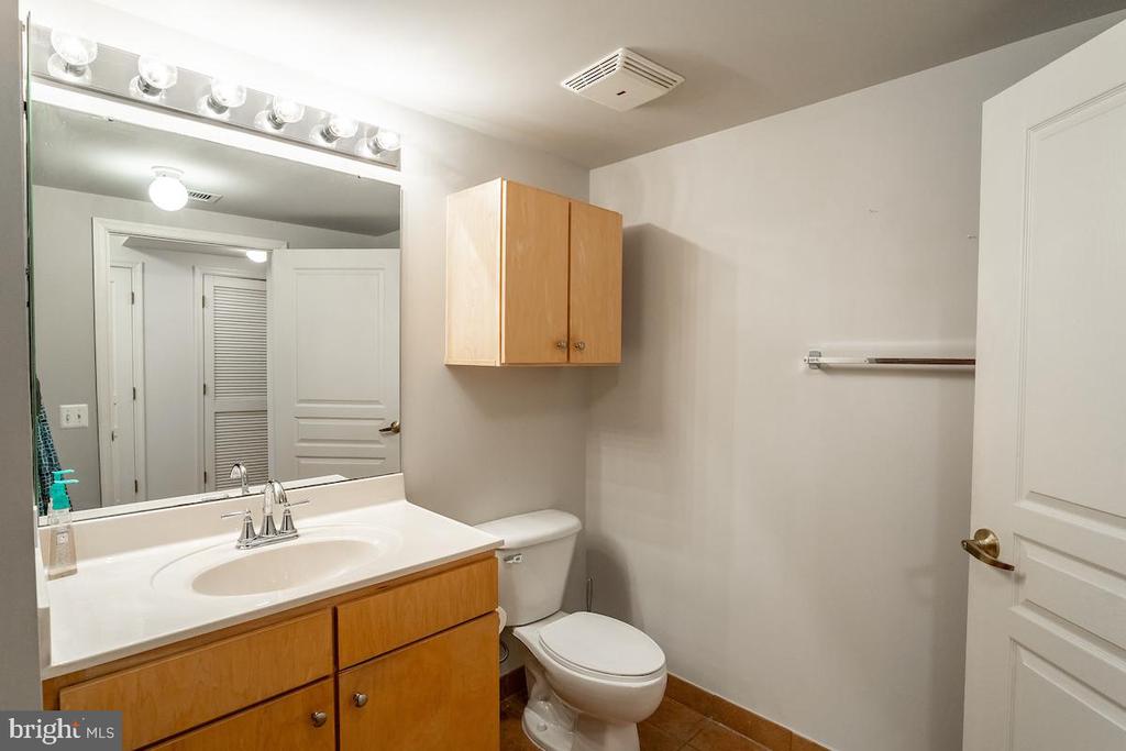 616 E STREET NW Unit: 607