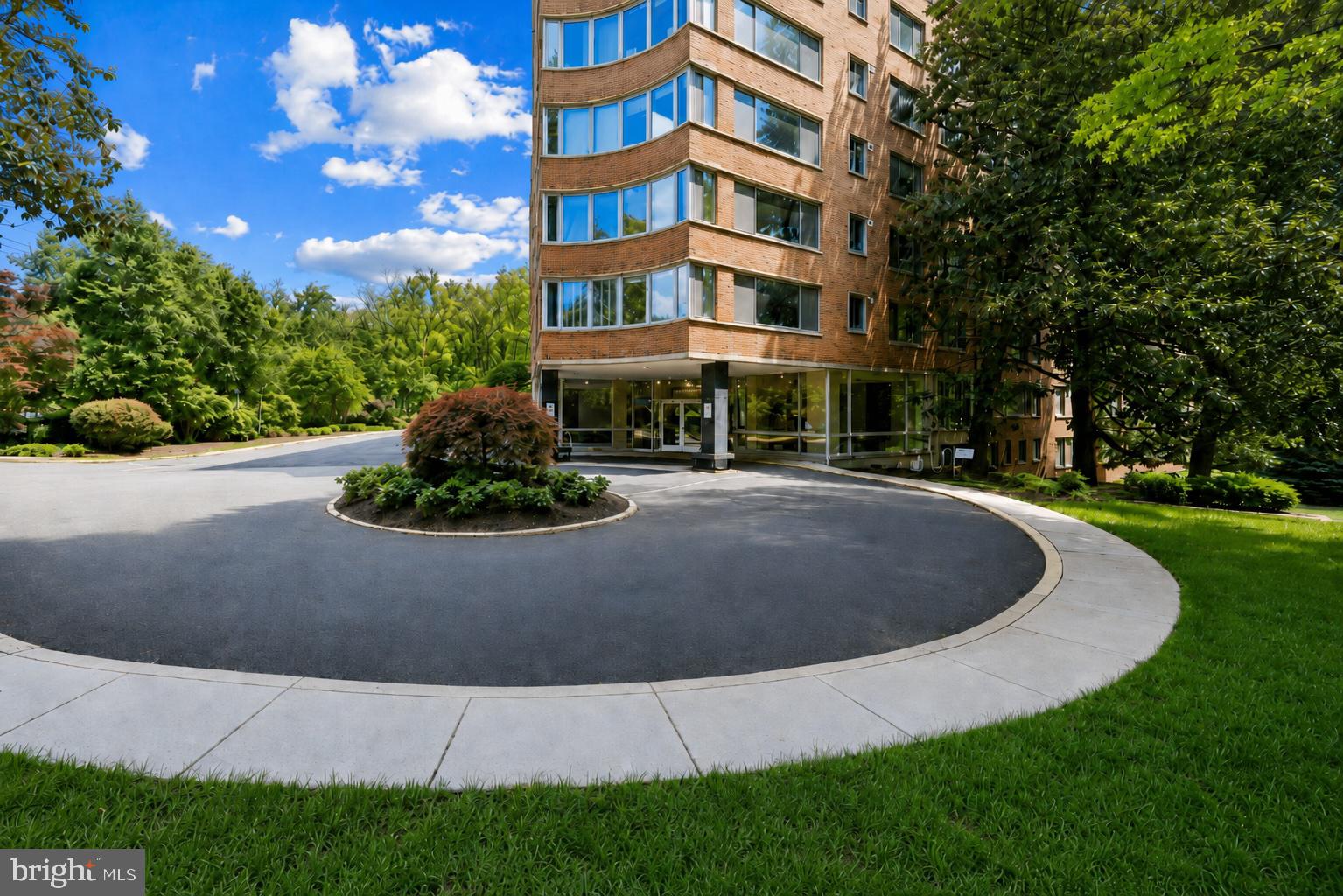 4200 NW CATHEDRAL AVENUE NW 1005