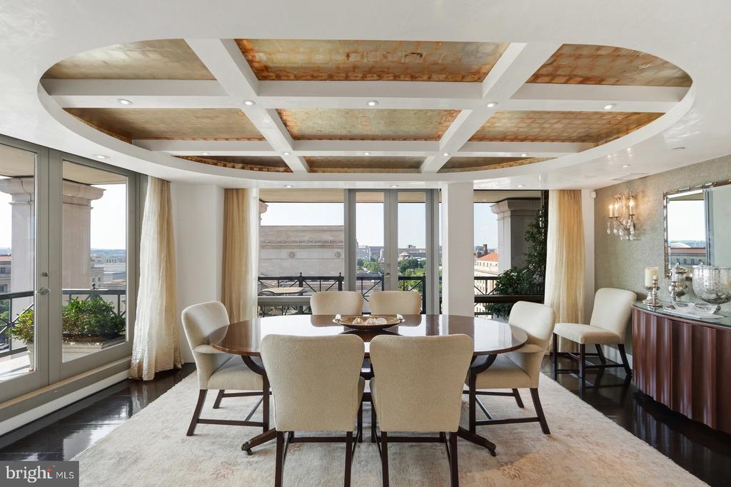 801 PENNSYLVANIA AVENUE NW Unit: 1218