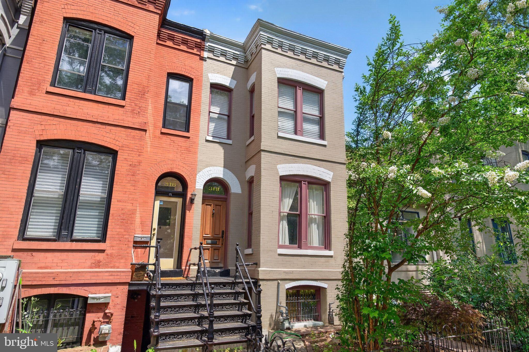 318 3RD STREET SE