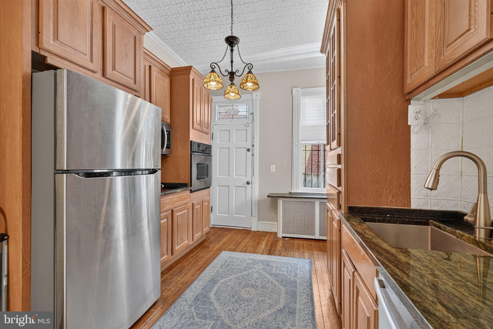 318 3RD STREET SE