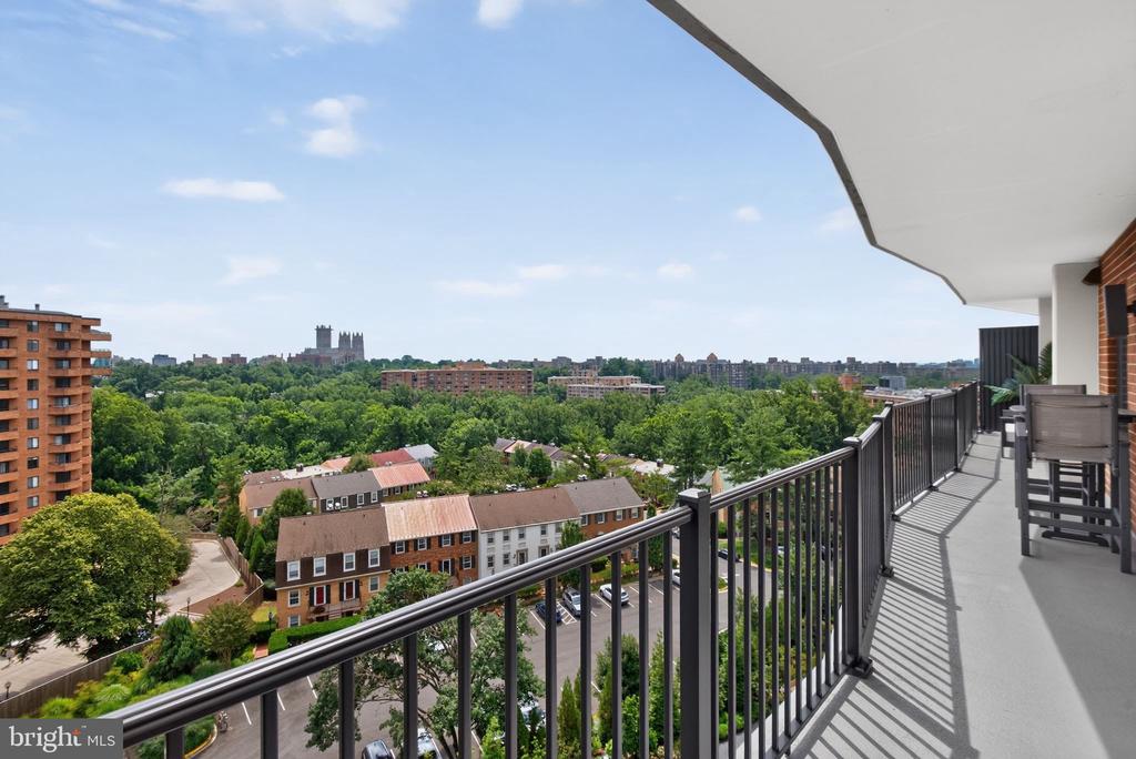 3101 NEW MEXICO AVENUE NW Unit: 1006