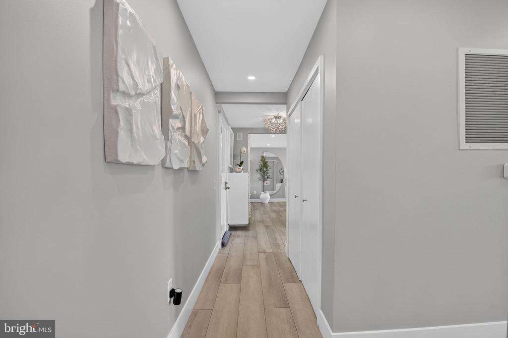 3101 NEW MEXICO AVENUE NW Unit: 1006