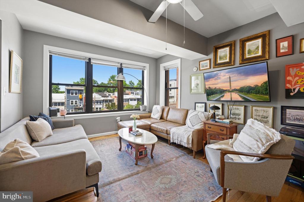 3900 14TH STREET NW 306
