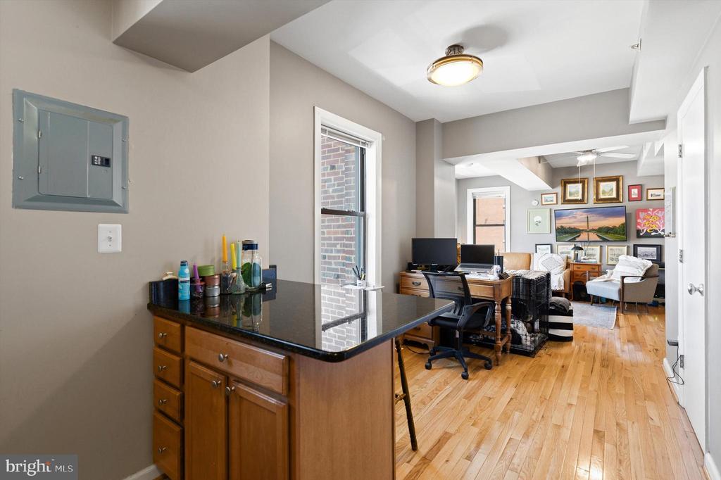 3900 14TH STREET NW 306