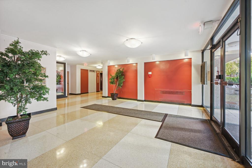522 21st St NW, -5011, United States Unit: 912