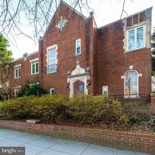 1518 WHITTIER STREET NW