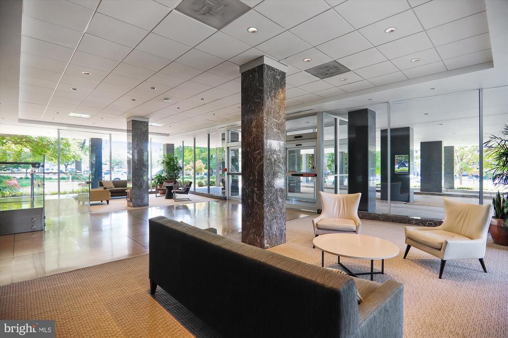 2475 VIRGINIA AVENUE NW Unit: 102