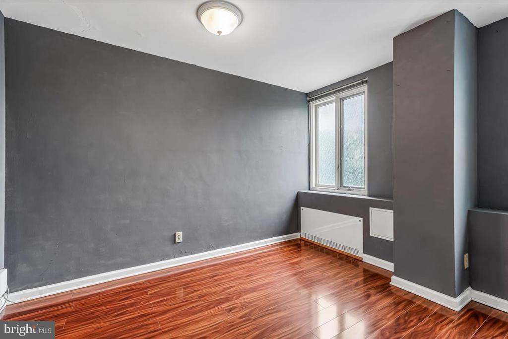 2475 VIRGINIA AVENUE NW Unit: 102