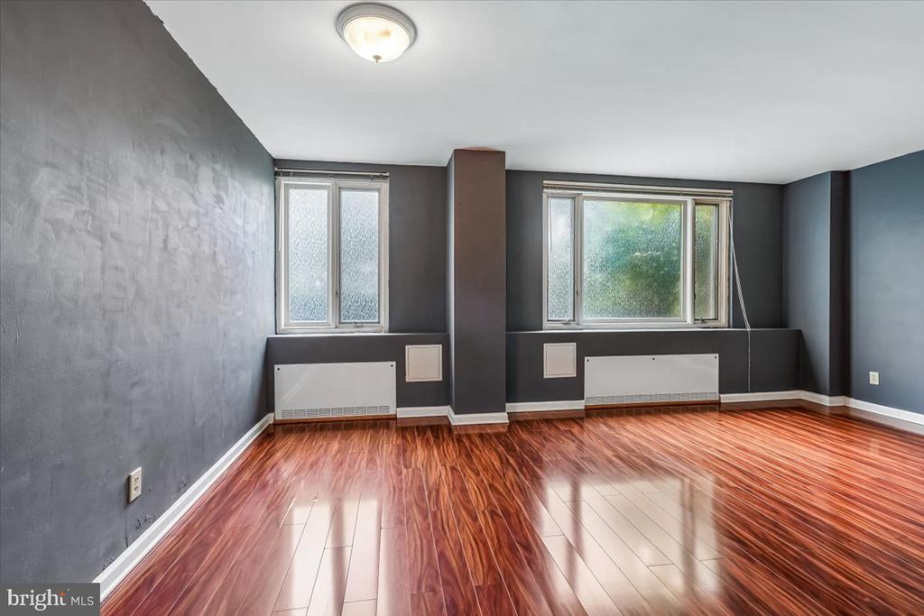 2475 VIRGINIA AVENUE NW Unit: 102