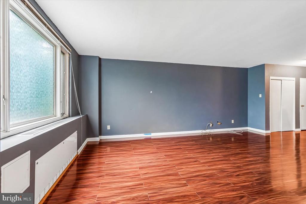 2475 VIRGINIA AVENUE NW Unit: 102