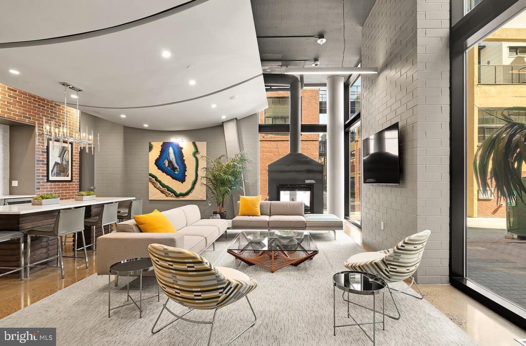 2125 14TH STREET NW Unit: 611